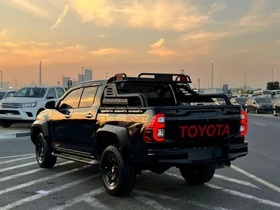 Toyota Hilux SGLX 2021 Toyota Hilux Black Edition - Trunk Cover - 2.7L V4 - GCC - AWD 4x4 - Rear Camera - Le-4