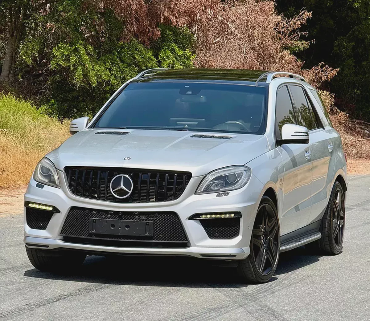 2015 Mercedes-Benz ML 63 AMG | GCC Specs | Performance SUV-1-1
