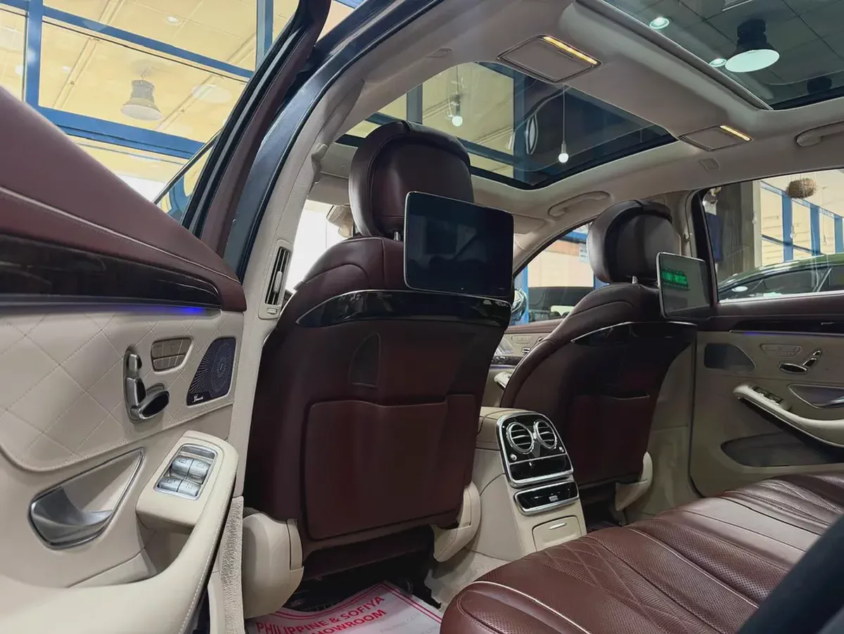 Mercedes-Benz S-Class S 560 4MATIC 2018 GCC SPECS-11-11