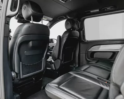 MERCEDES V 250D - European Specs | Luxury 8-Seater - Excellent condition-17