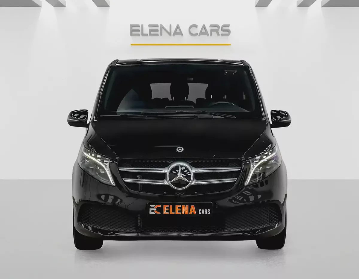 MERCEDES V 250D - European Specs | Luxury 8-Seater - Excellent condition-1-1