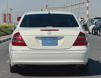 BENZ E240 | V6 | CLEAN CAR FRESH JAPAN IMPORT-5