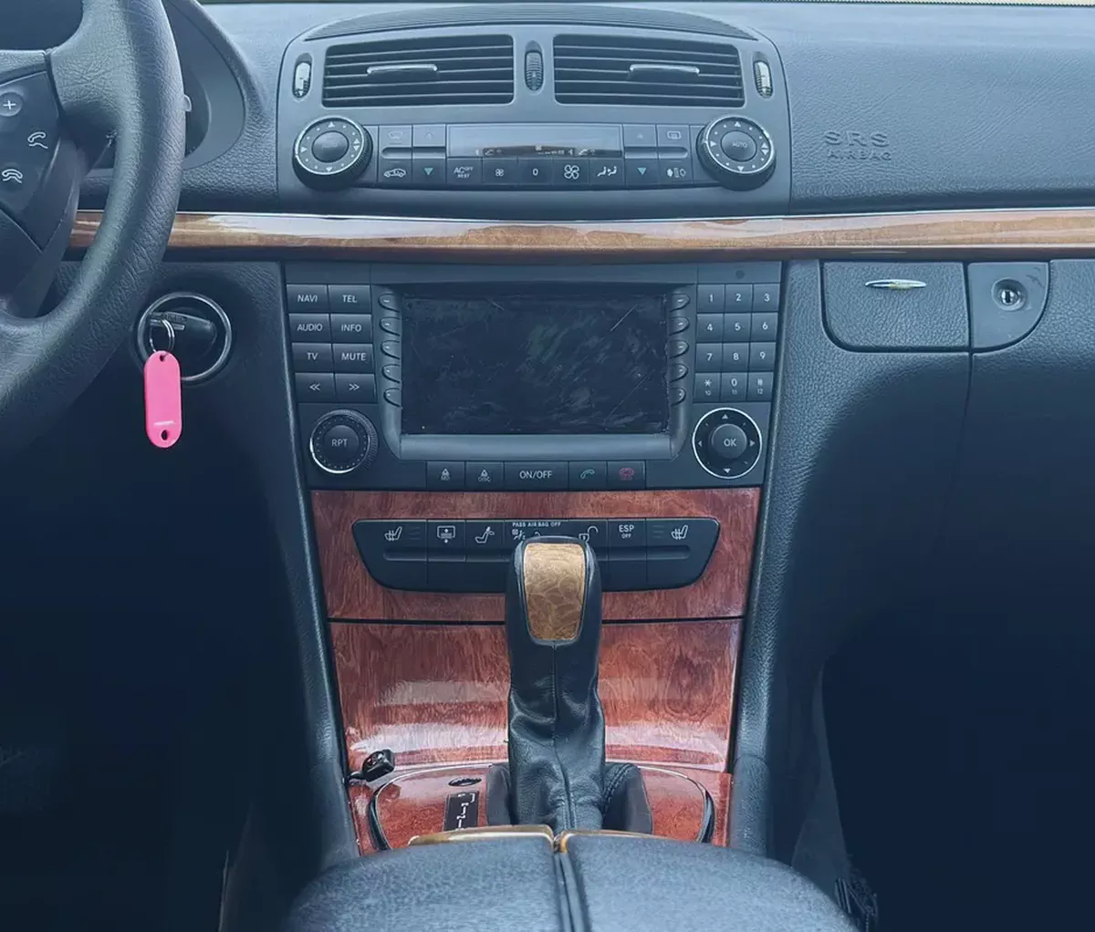 BENZ E240 | V6 | CLEAN CAR FRESH JAPAN IMPORT-18-18