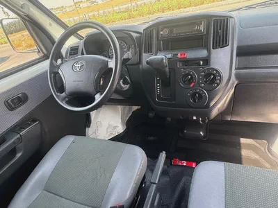 Freezer van Toyota Liteace 2024 model GCC. Low milage-10