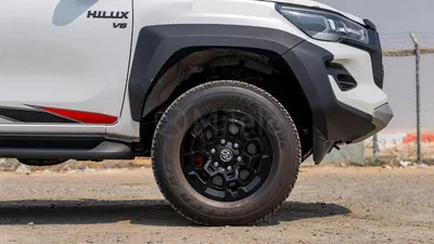 Toyota Hilux GR SPORT TOYOTA HILUX DC | 2-YEAR WARRANTY + SERVICE AVAILABLE |  0% DOWNPAYMENT-9