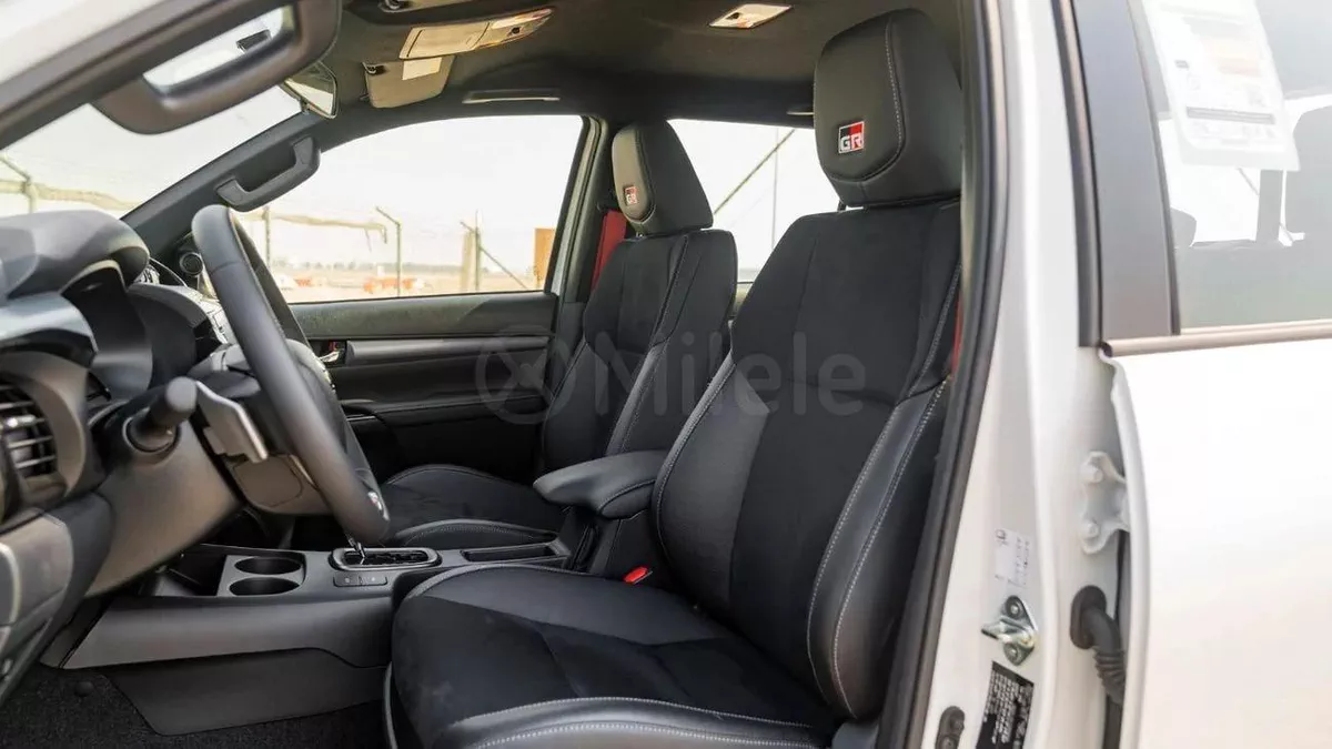 Toyota Hilux GR SPORT TOYOTA HILUX DC | 2-YEAR WARRANTY + SERVICE AVAILABLE |  0% DOWNPAYMENT-1-1