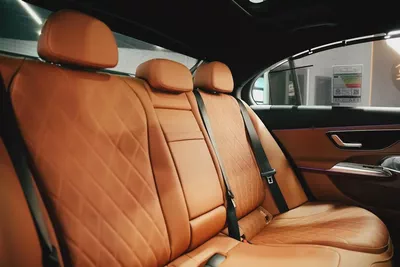 2025 Mercedes-Benz E-Class E 300 4MATIC | GCC Specs | Brand New-9