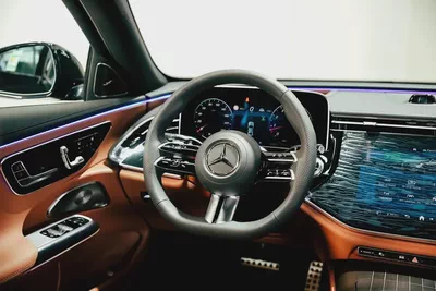 2025 Mercedes-Benz E-Class E 300 4MATIC | GCC Specs | Brand New-13