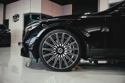 2025 Mercedes-Benz E-Class E 300 4MATIC | GCC Specs | Brand New-4