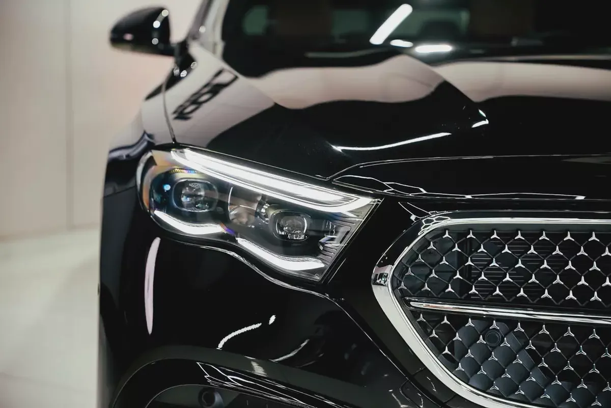 2025 Mercedes-Benz E-Class E 300 4MATIC | GCC Specs | Brand New-3-3