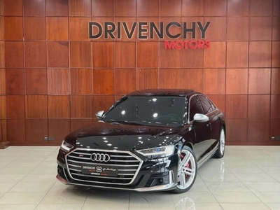 Audi S8 Audi S8, full option, agency condition, agency paint, 2 agency service keys-1