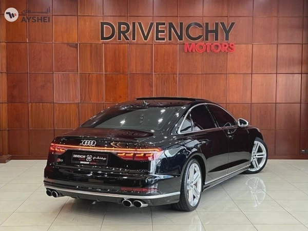 Audi S8 Audi S8, full option, agency condition, agency paint, 2 agency service keys