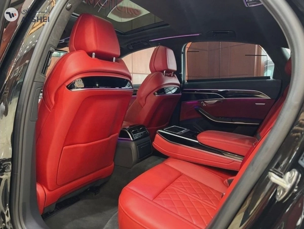 Audi S8 Audi S8, full option, agency condition, agency paint, 2 agency service keys