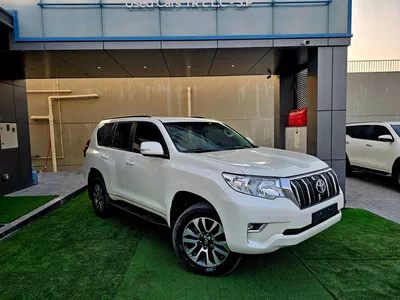Toyota Prado GXR PRADO GXR / V6 4.0 / SUNROOF / LEATHER / LOW MILEAGE-2