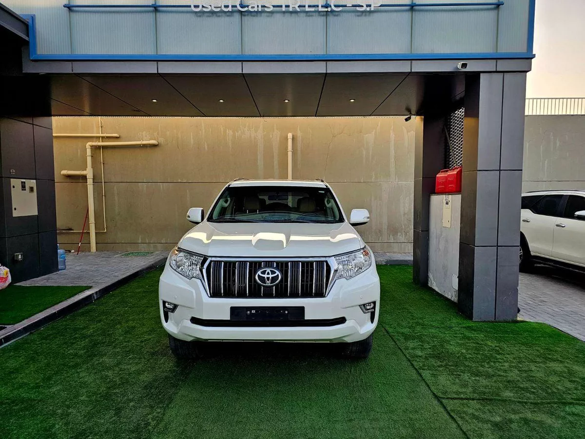 Toyota Prado GXR PRADO GXR / V6 4.0 / SUNROOF / LEATHER / LOW MILEAGE-1-0
