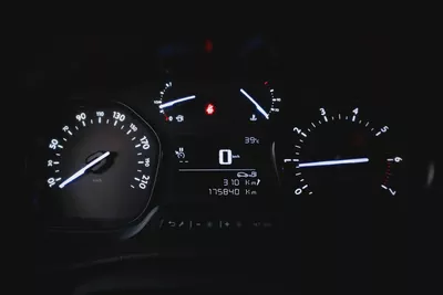 Peugeot Expert | Delivery Van | Manual | GCC Specs | Ref#P07386-10
