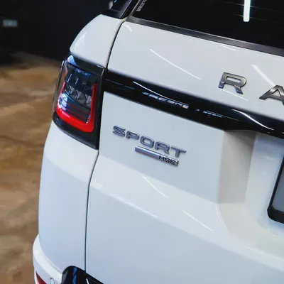 AED 2,215 pm• 0% Downpayment • Range Rover Sport HSE • 1 Year Warranty-5