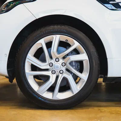 AED 2,215 pm• 0% Downpayment • Range Rover Sport HSE • 1 Year Warranty-6