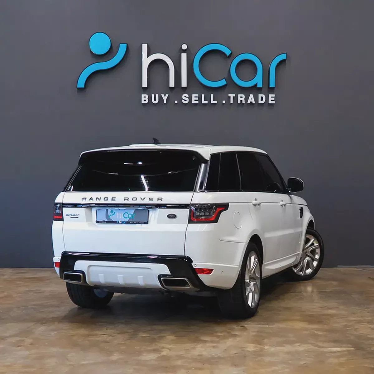 AED 2,215 pm• 0% Downpayment • Range Rover Sport HSE • 1 Year Warranty-2-2