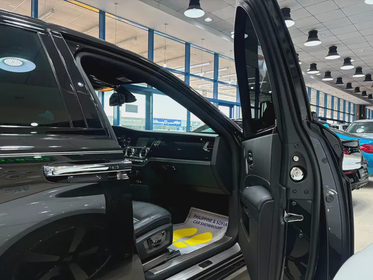 ROLLS ROYCE GHOST 2014 MODEL - LOW MILEAGE - GOOD CONDITION-11-11
