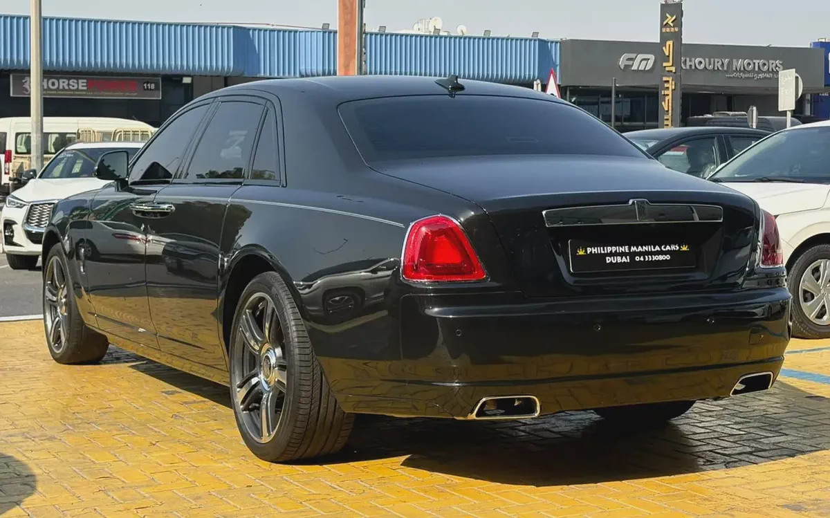 ROLLS ROYCE GHOST 2014 MODEL - LOW MILEAGE - GOOD CONDITION-5-5