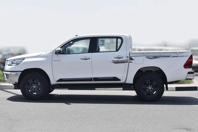 Toyota Hilux SGLX 2025 MODEL:TOYOTA-HILUX 4X4 2.7 MT DC DISPLAY AUDIO AUTO & RR AC, W/O  BEDLINER MATERIAL CODE:-15
