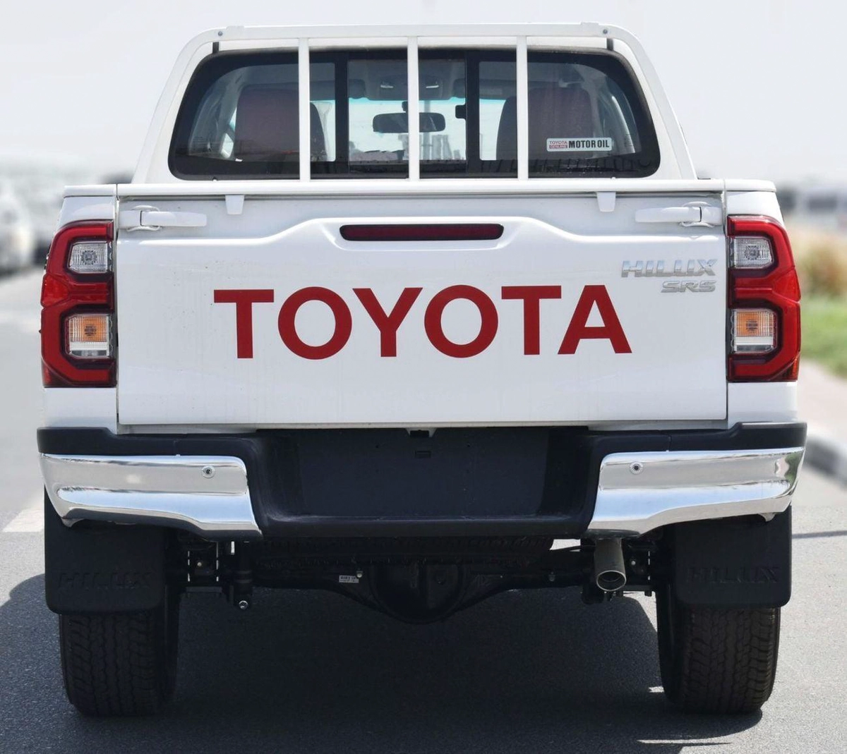 Toyota Hilux SGLX 2025 MODEL:TOYOTA-HILUX 4X4 2.7 MT DC DISPLAY AUDIO AUTO & RR AC, W/O  BEDLINER MATERIAL CODE: