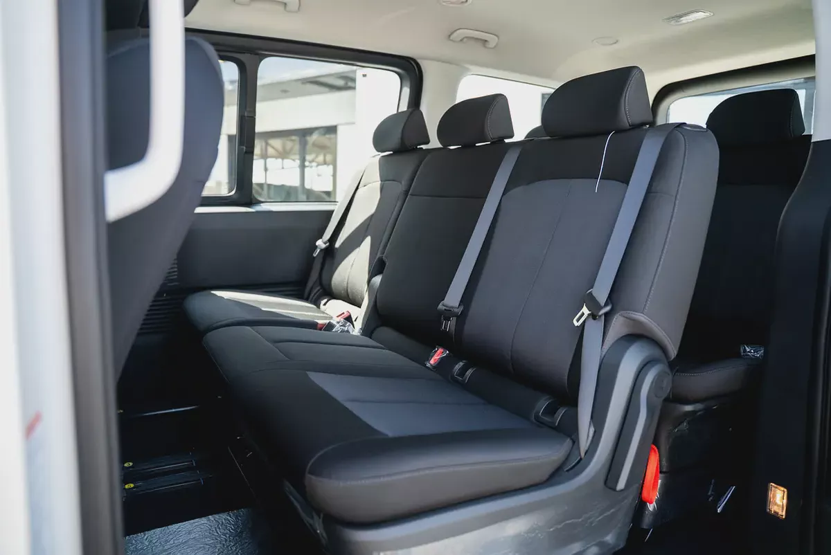 Hyundai Staria Luxury 2025 Brand New 11 Seater Diesel 2.2L Turbo 4 Cylinders GCC-16-16