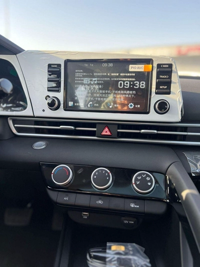 Hyundai Elantra GLS SMART 2025 Hyundai Elantra 1.5L - China - Brand New-3