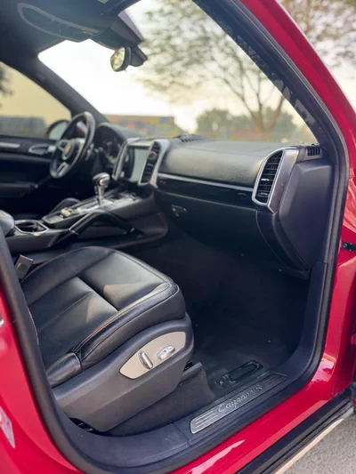 Porsche Cayenne S 2015-1
