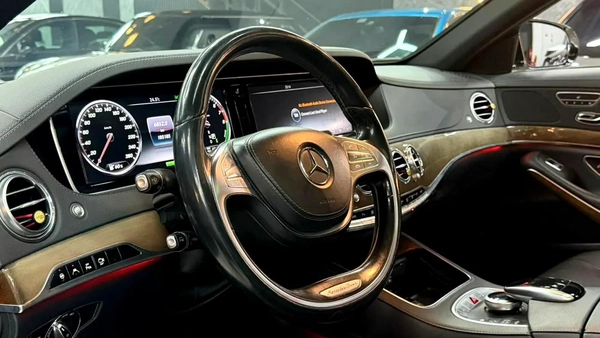 2015 MERCEDES BENZ S400 JAPANESE SPEC CLEAN CAR WITHOUT ACCIDENT WARRANTY AVAILABLE