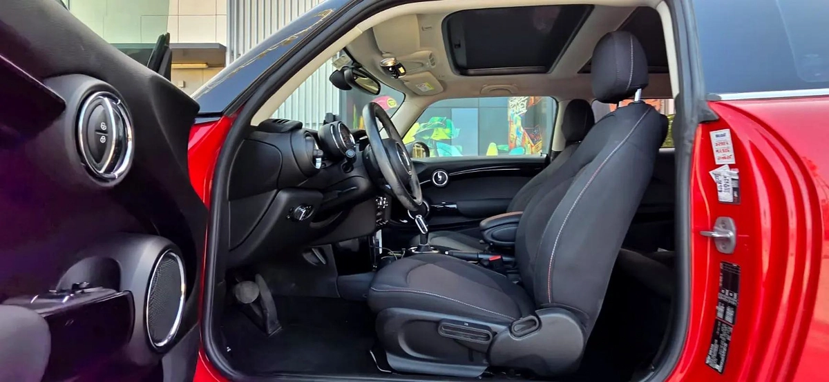 2019-Mini Cooper-Excellent Condition-Bank Finance Available-7-7