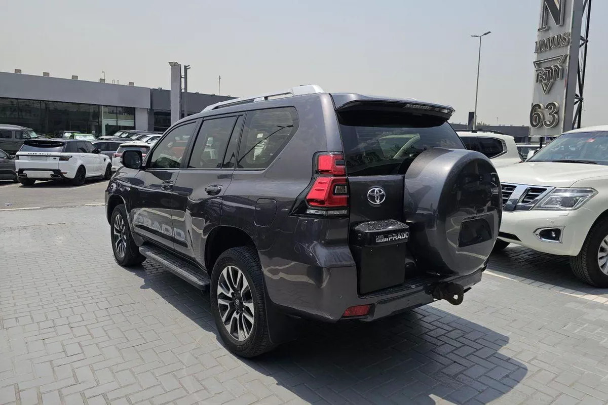 Toyota Prado TX-L 4.0L V6, Model 2022-4-0