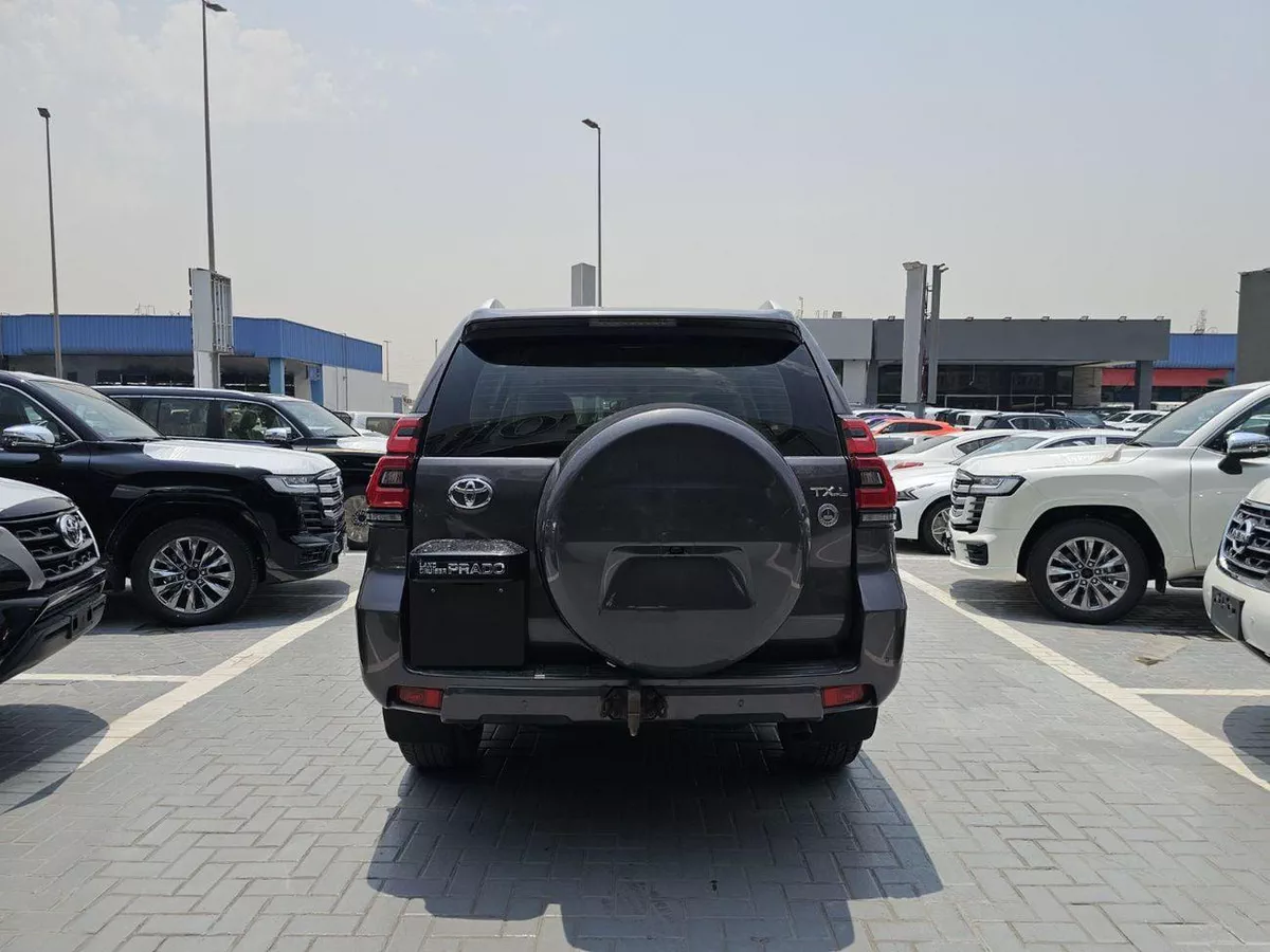 Toyota Prado TX-L 4.0L V6, Model 2022-5-0