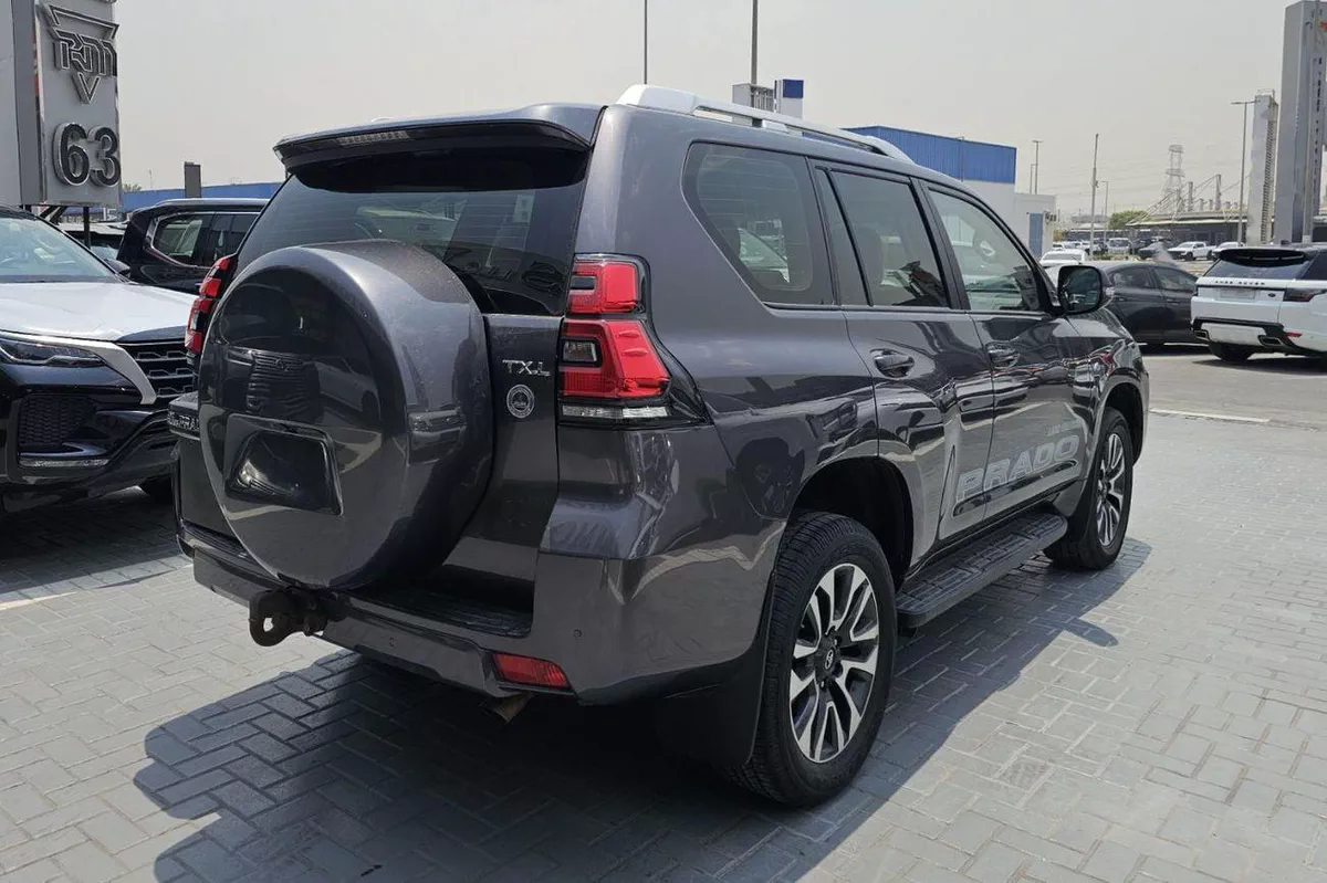 Toyota Prado TX-L 4.0L V6, Model 2022-6-0