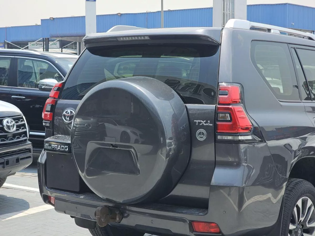 Toyota Prado TX-L 4.0L V6, Model 2022-7-0