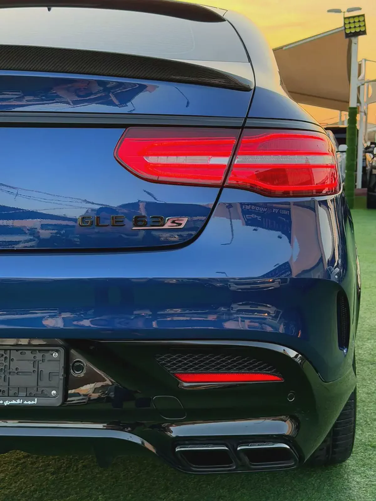 (2018) MERCEDES GLE63s //AMG// GCC FULL OPTION -ORIGINAL PAINT--16-16