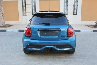 MINI COOPER S - GCC SPECS - UNDER WARRANTY / SERVICE CONTRACT - ACCIDENT FREE - FULL SERVICE HISTORY-5