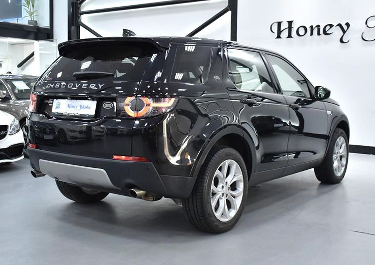 EXCELLENT DEAL for our Land Rover Discovery Sport HSE ( 2018 Model ) in Black Color GCC Specs-12-12
