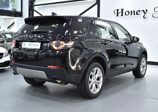 EXCELLENT DEAL for our Land Rover Discovery Sport HSE ( 2018 Model ) in Black Color GCC Specs