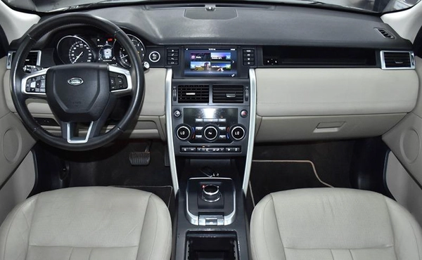 EXCELLENT DEAL for our Land Rover Discovery Sport HSE ( 2018 Model ) in Black Color GCC Specs