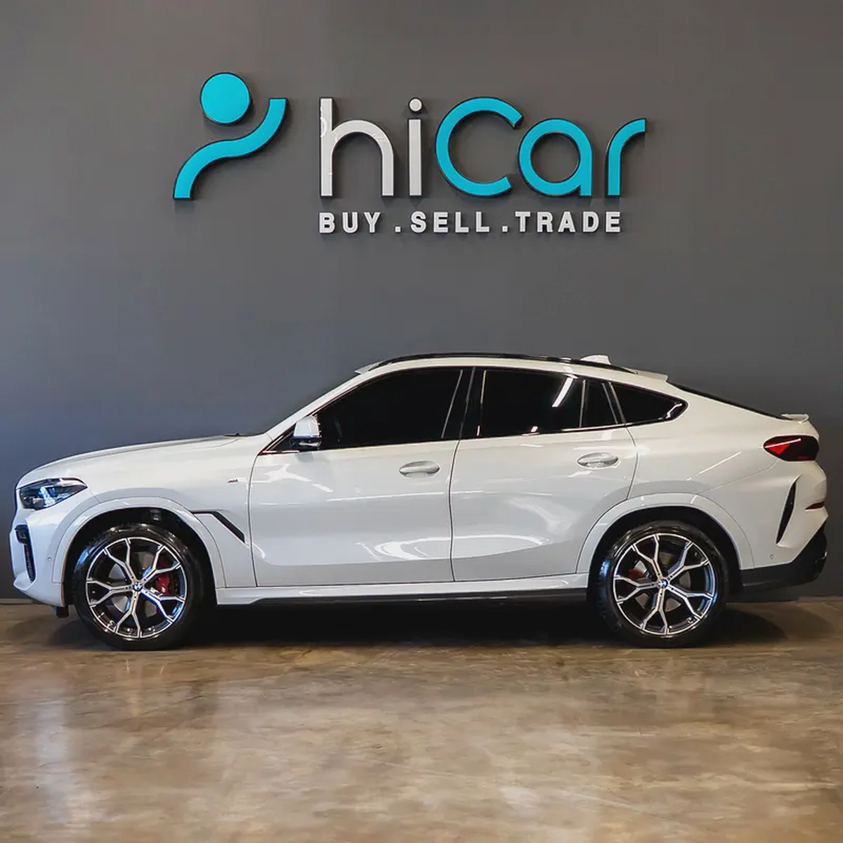 AED 4,024 p.m • 0% Downpayment • X6 xDrive40i M Sport • Agency Warranty and Service Package-1-1