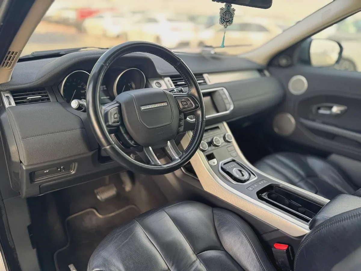 Range Rover Evoque 2013, Japanese Specs Clean Title For Sale