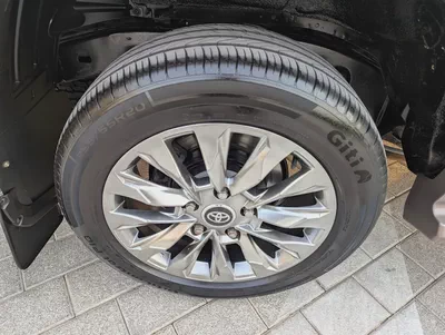 Toyota Land Cruiser GXR 2012 Facelifted 2025 GCC Specs - Interior and Exterior Excellent Condition-19