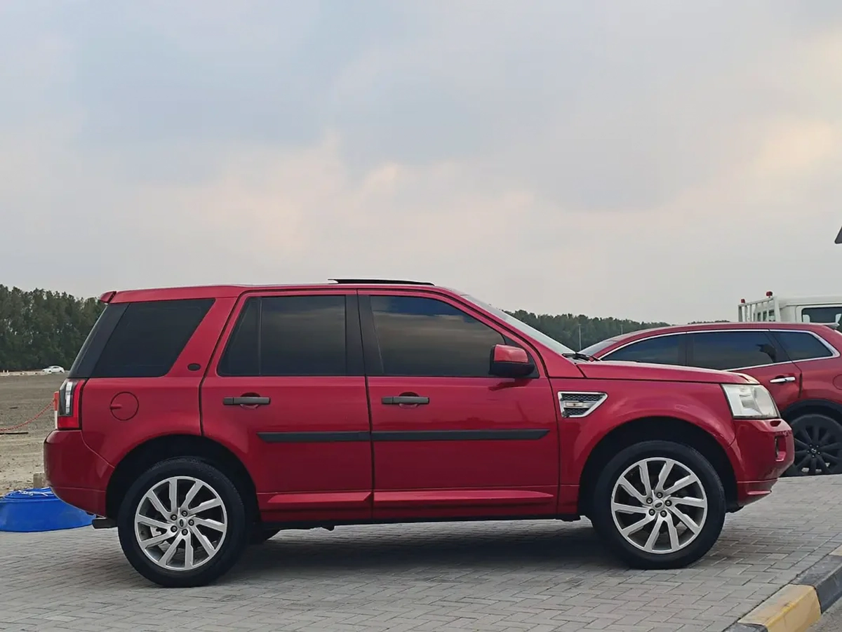 Land Rover LR2 HSE 2012 - GCC Specs - Well Maintained