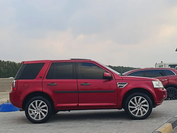 Land Rover LR2 HSE 2012 - GCC Specs - Well Maintained