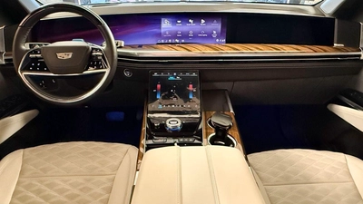 Cadillac Escalade PREMIUM LUXURY PLATINUM Cadillac Escalade 600 - 6 Seats - 2025-5