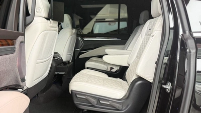 Cadillac Escalade PREMIUM LUXURY PLATINUM Cadillac Escalade 600 - 6 Seats - 2025-13