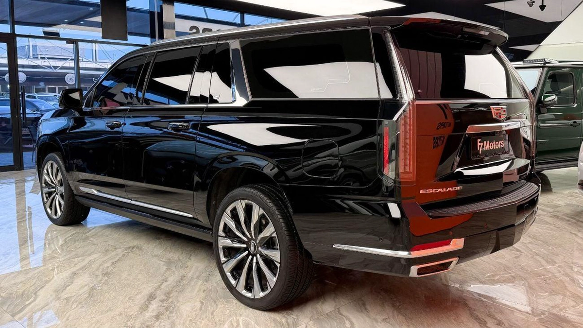 Cadillac Escalade PREMIUM LUXURY PLATINUM Cadillac Escalade 600 - 6 Seats - 2025-20-20