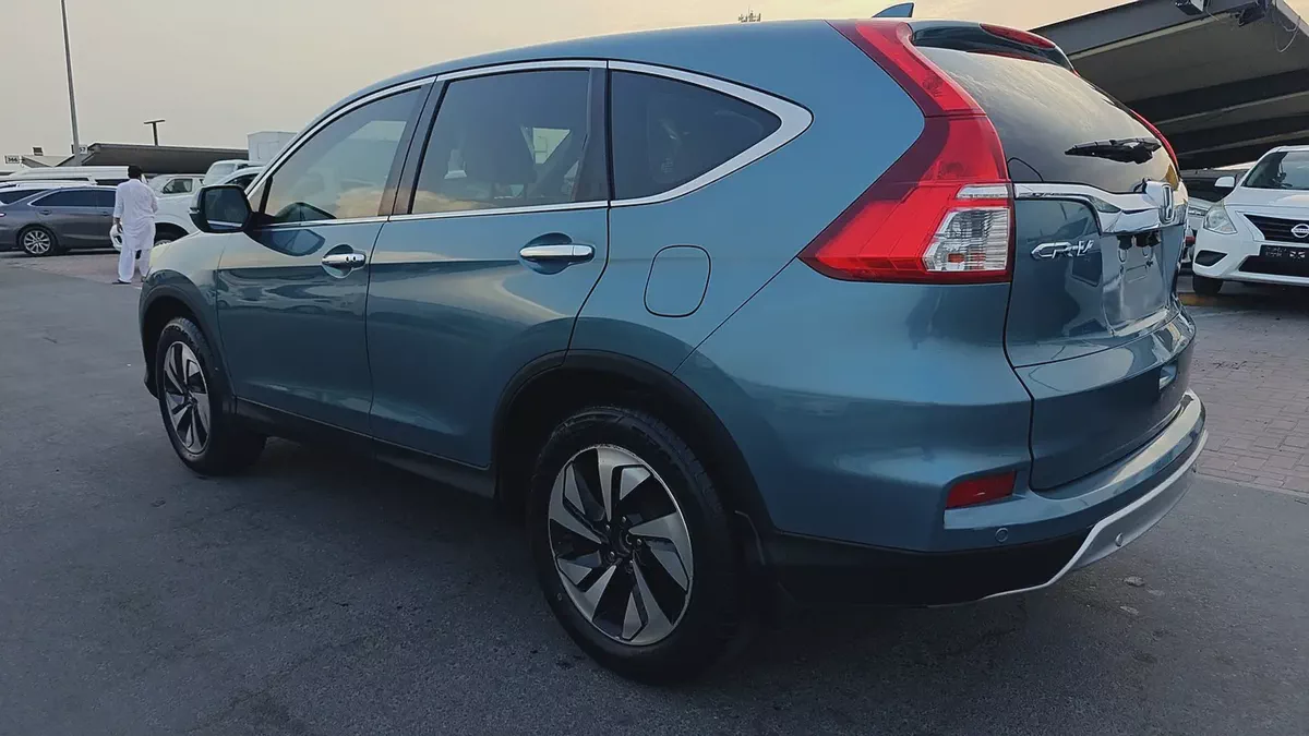 Pristine Honda CR-V EX-L 2015 | GCC Specs | Full Option-3-3